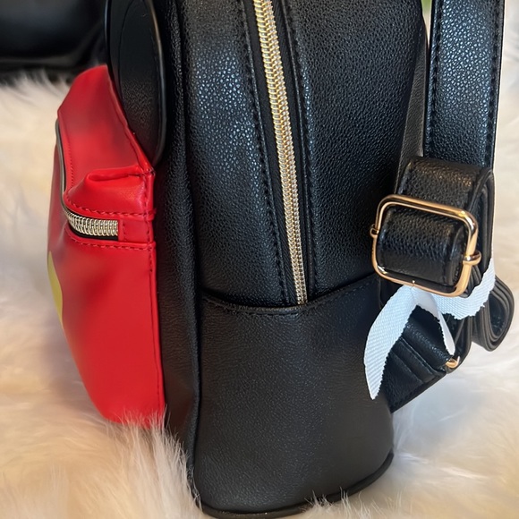 DISNEY SET MICKEY AND MINNIE BACKPACKS PLUS FREE WALLET! - Picture 13 of 17